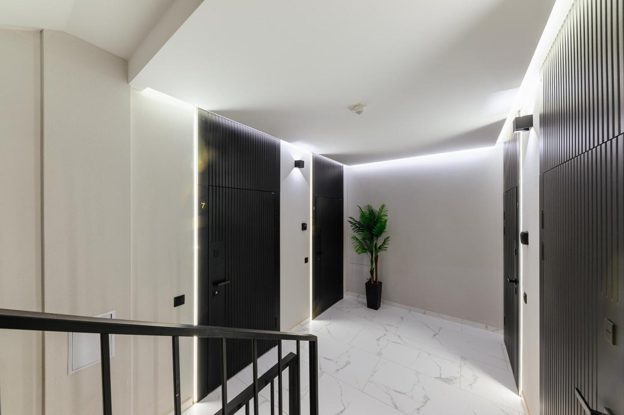 Luxury Apartments Laborca 乌日霍罗德 外观 照片