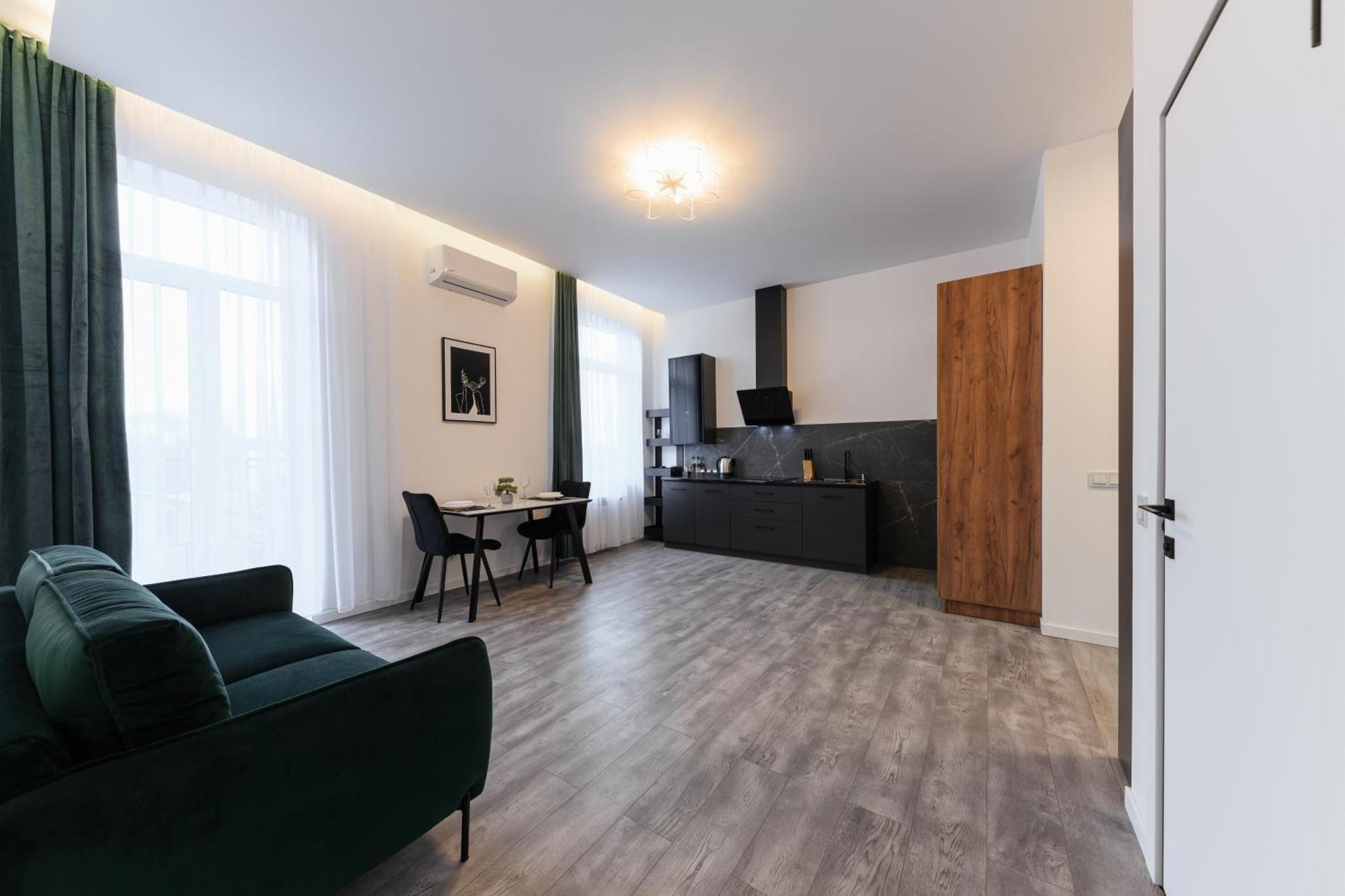 Luxury Apartments Laborca 乌日霍罗德 外观 照片