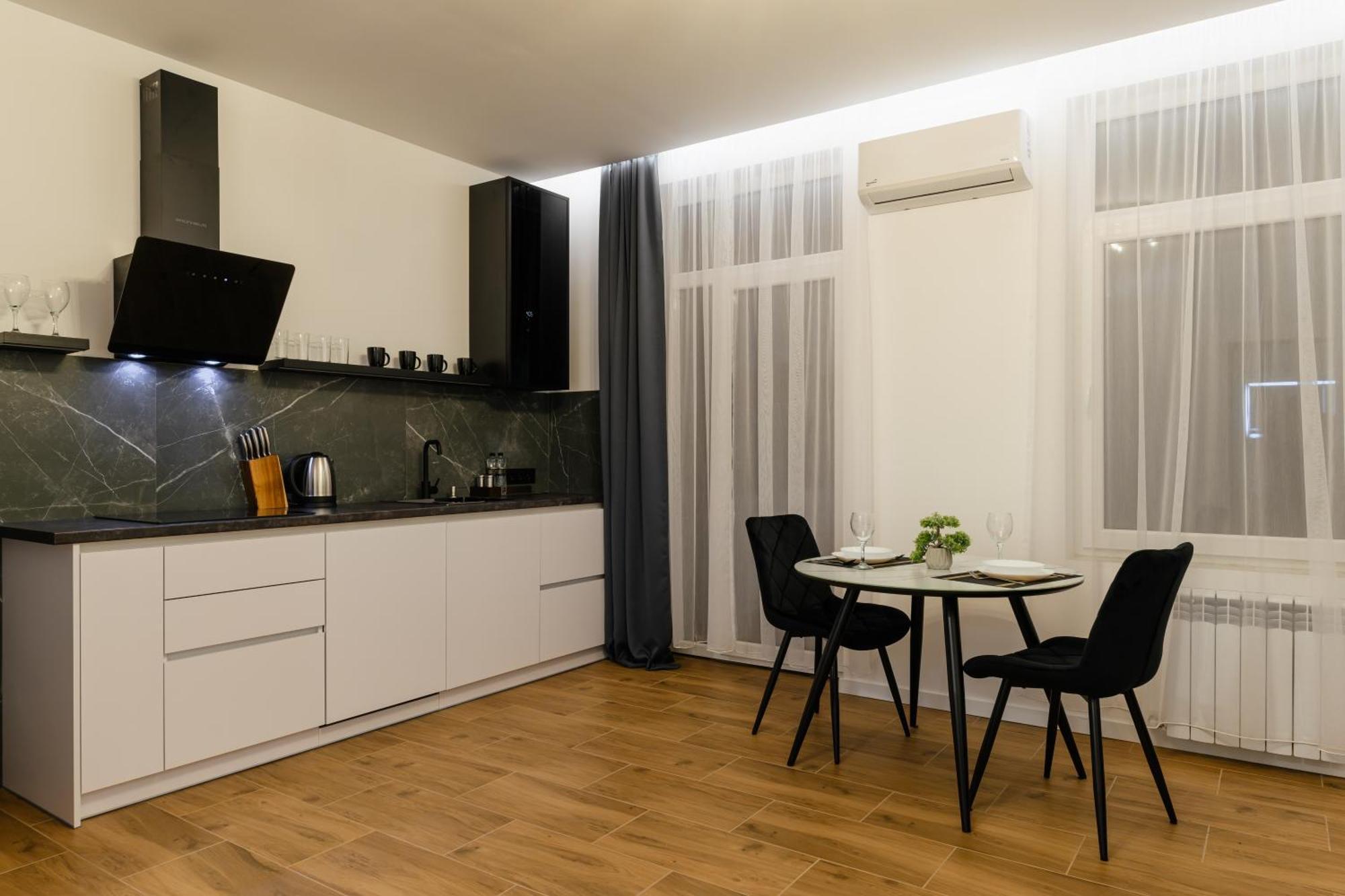 Luxury Apartments Laborca 乌日霍罗德 外观 照片