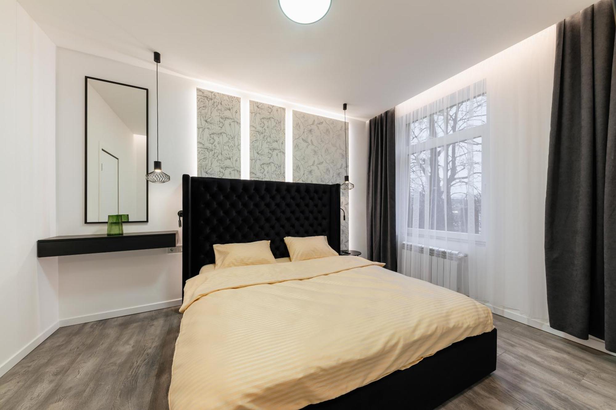 Luxury Apartments Laborca 乌日霍罗德 外观 照片