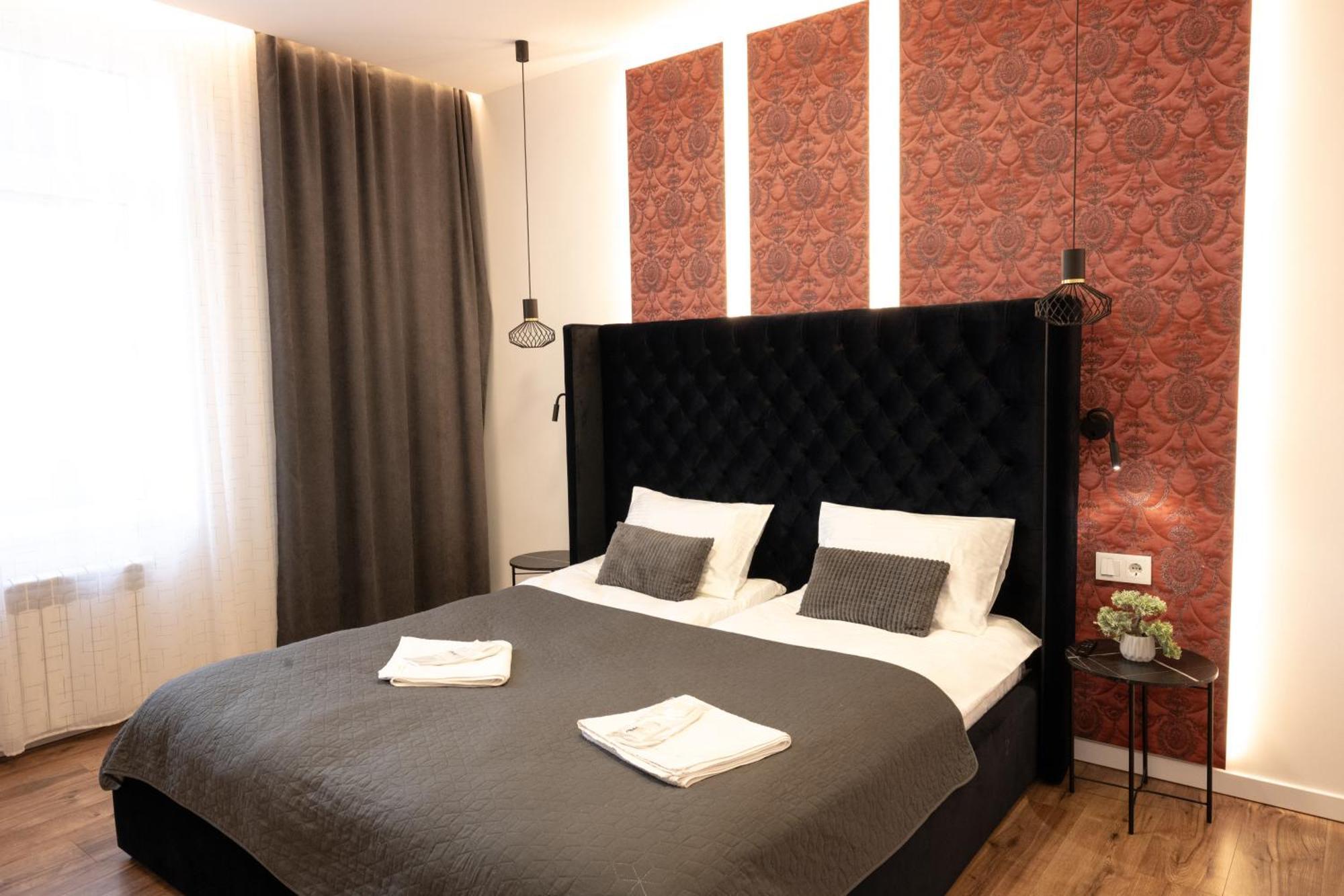 Luxury Apartments Laborca 乌日霍罗德 外观 照片