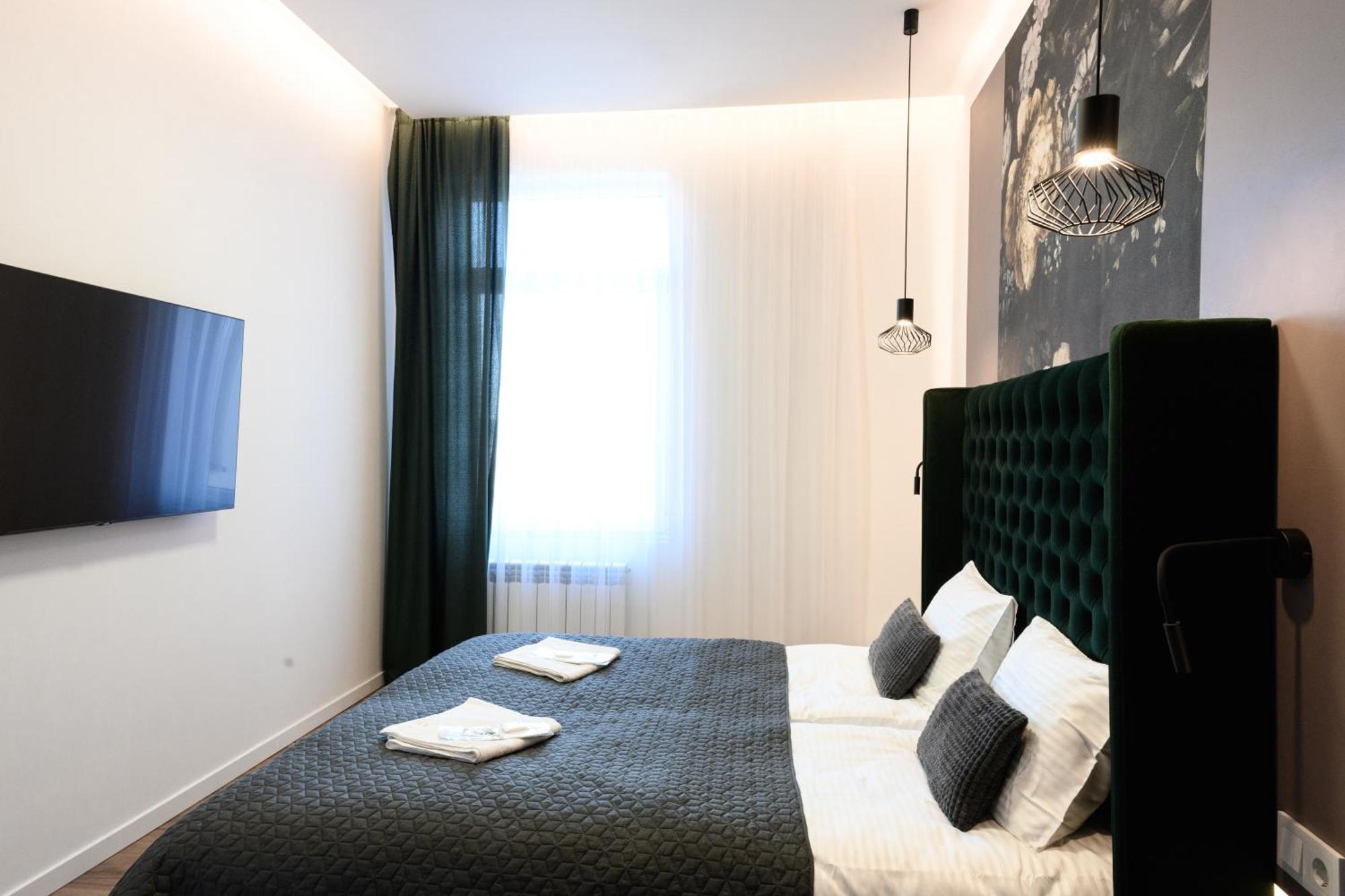 Luxury Apartments Laborca 乌日霍罗德 外观 照片