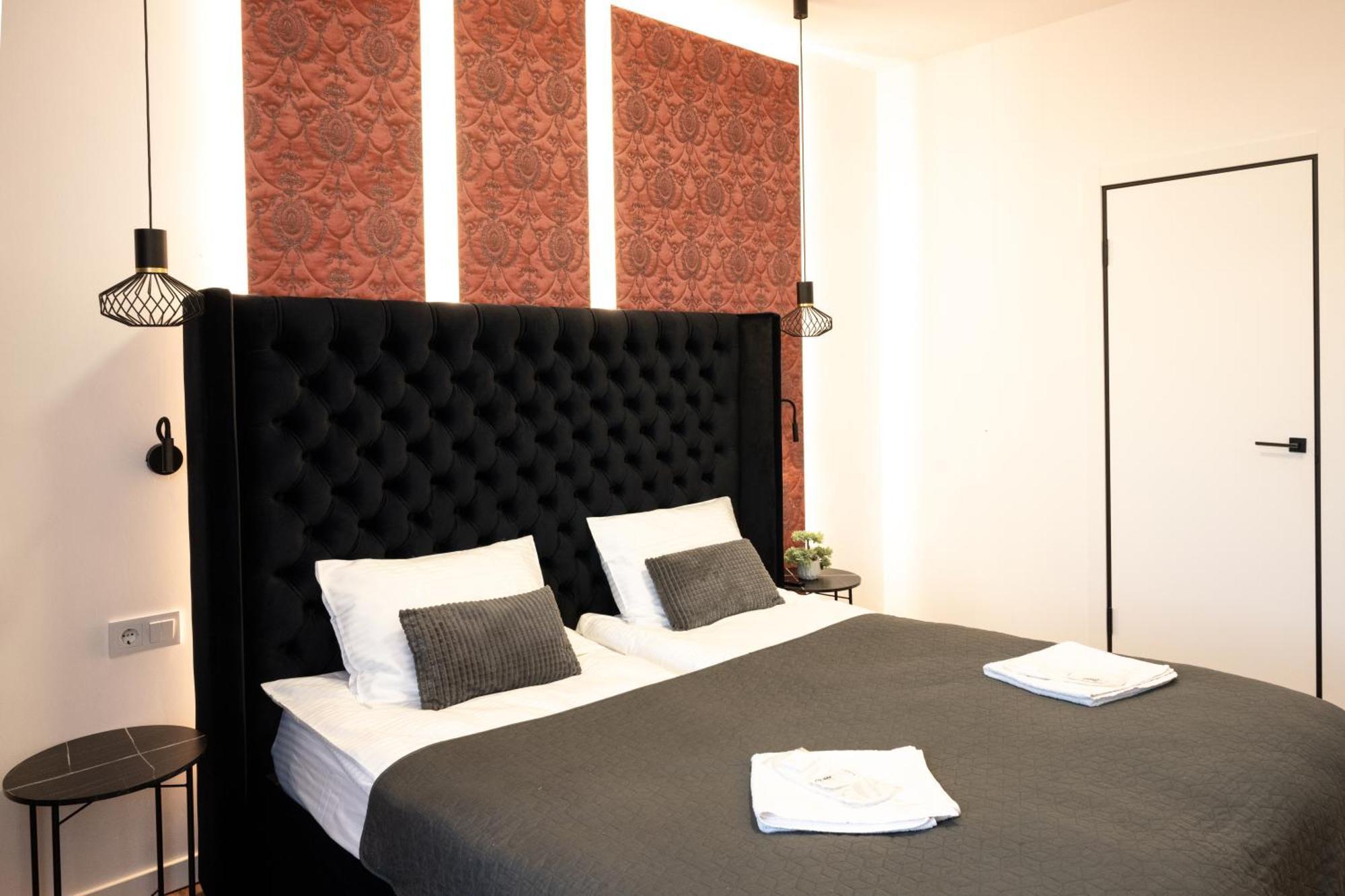 Luxury Apartments Laborca 乌日霍罗德 外观 照片